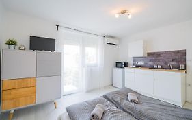 Zigzag Apartman