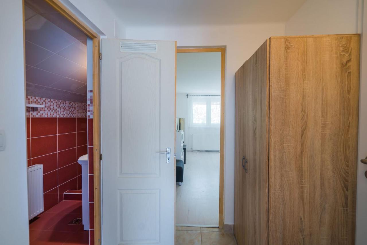Zigzag Apartman Siófok Zewnętrze zdjęcie